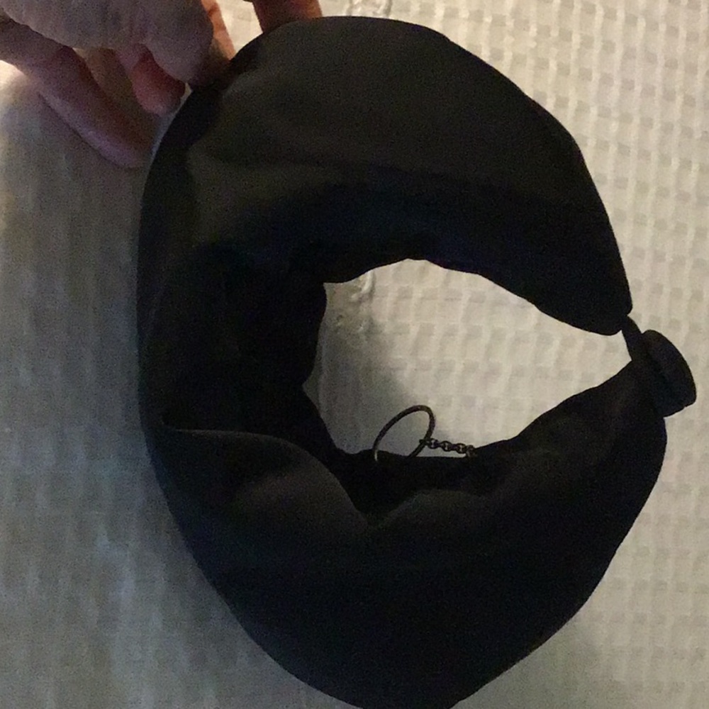 MINI CRESCENT-SHAPED BLACK PEAU DE SOIE EVENINGS BAG